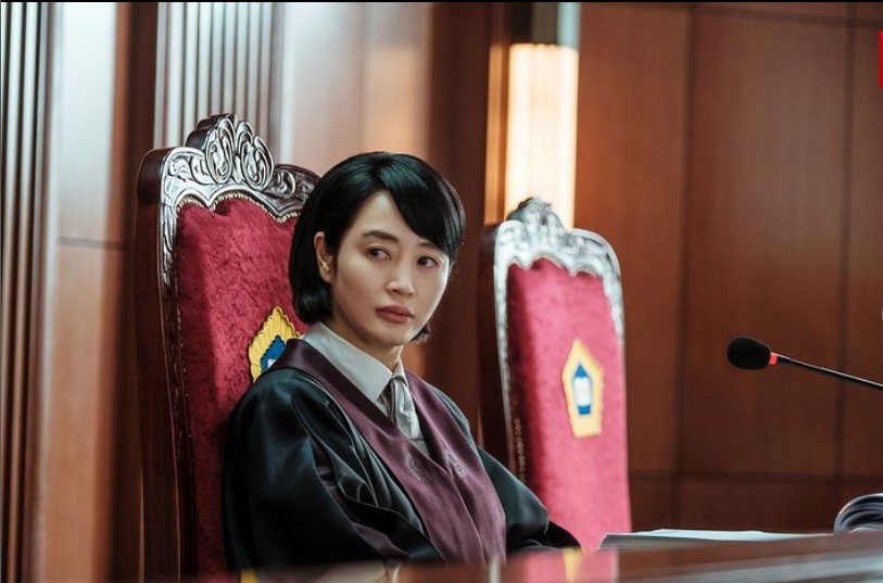 Cuplikan adegan dari serial Juvenile Justice