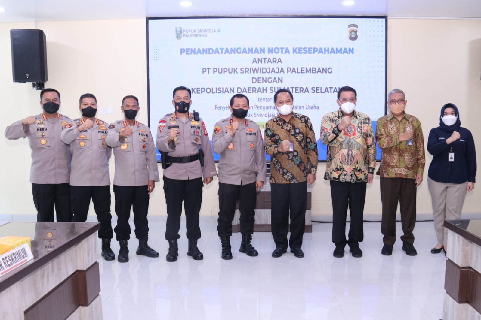PT Pupuk Sriwidjaja (Pusri) Palembang melaksanakan penandatanganan Memorandum of Understanding (MoU) dengan Polda Sumatra Selatan, Senin (7/