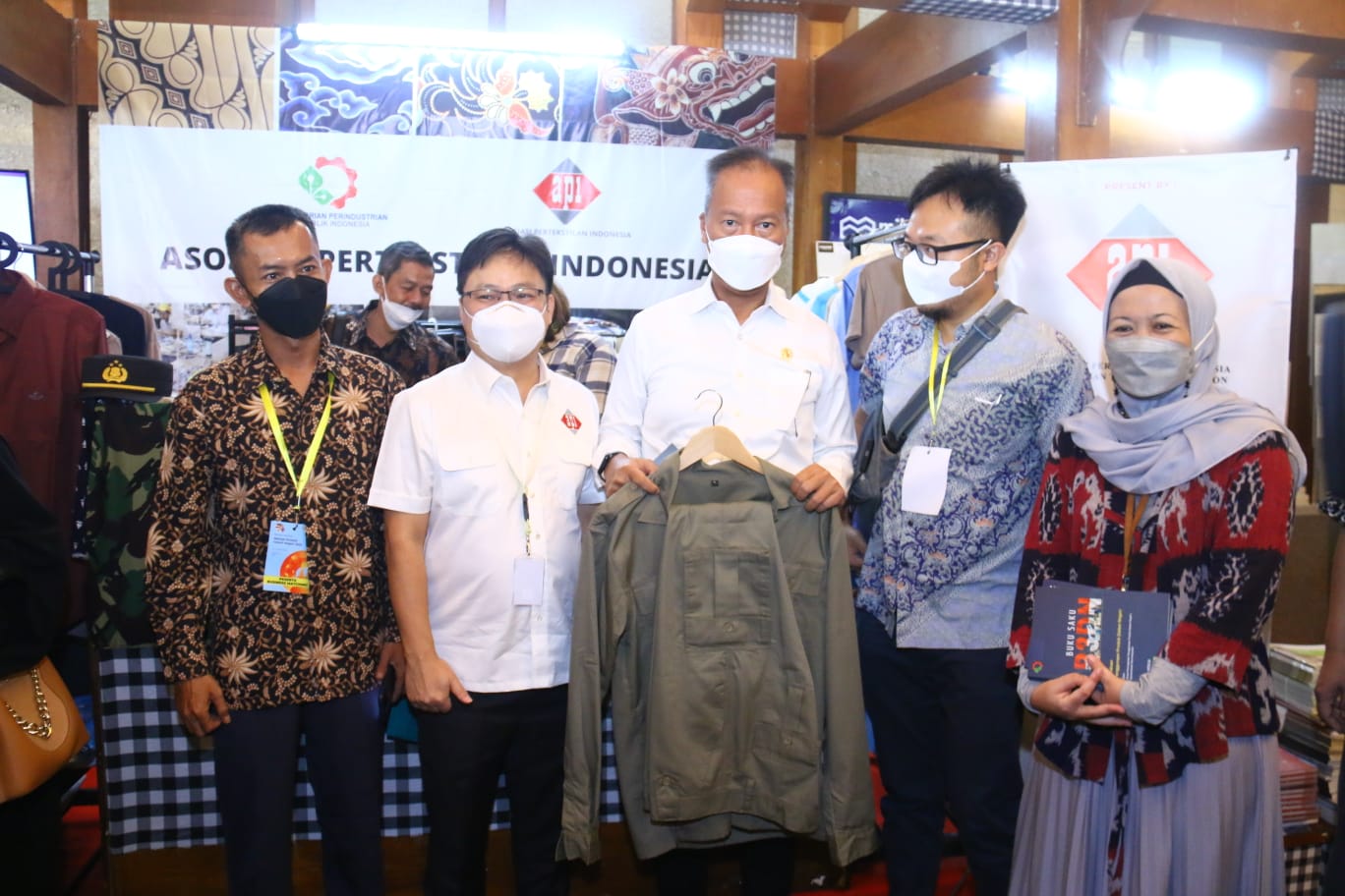 Menperin Agus Gumiwang Kartasasmita meminjau perhelatan Bussiness Matching di Bali