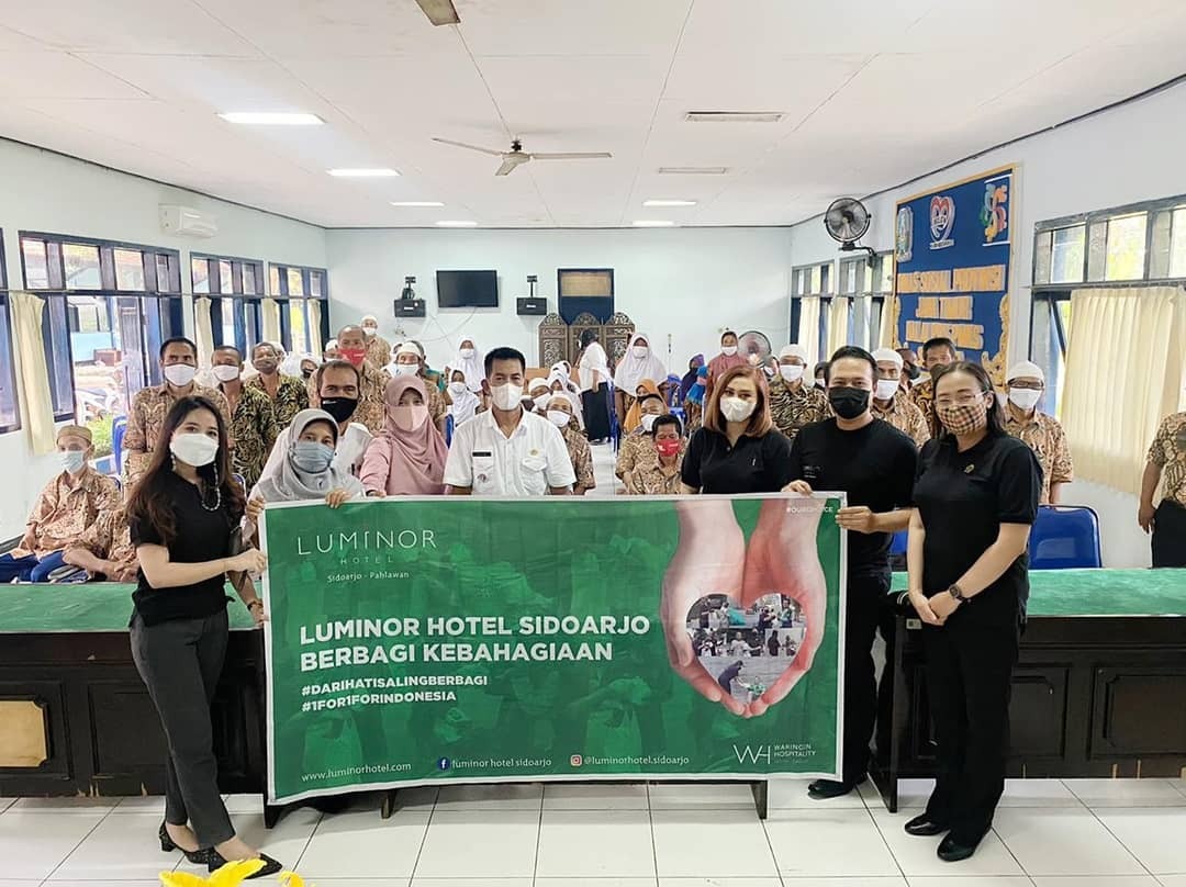 Waringin Hospitality Hotel Group mengajak Anda untuk turut berpartisipasi dalam WH Donasi Tahun ke-3 yaitu “#1For1ForIndonesia”.