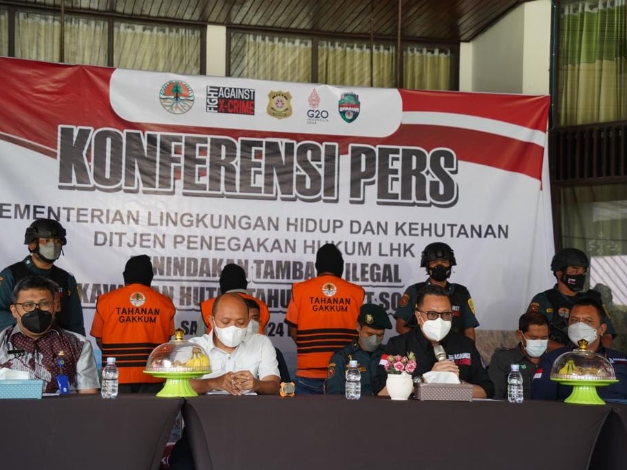 Tersangka ditahan di Rutan Polres Tenggarong.