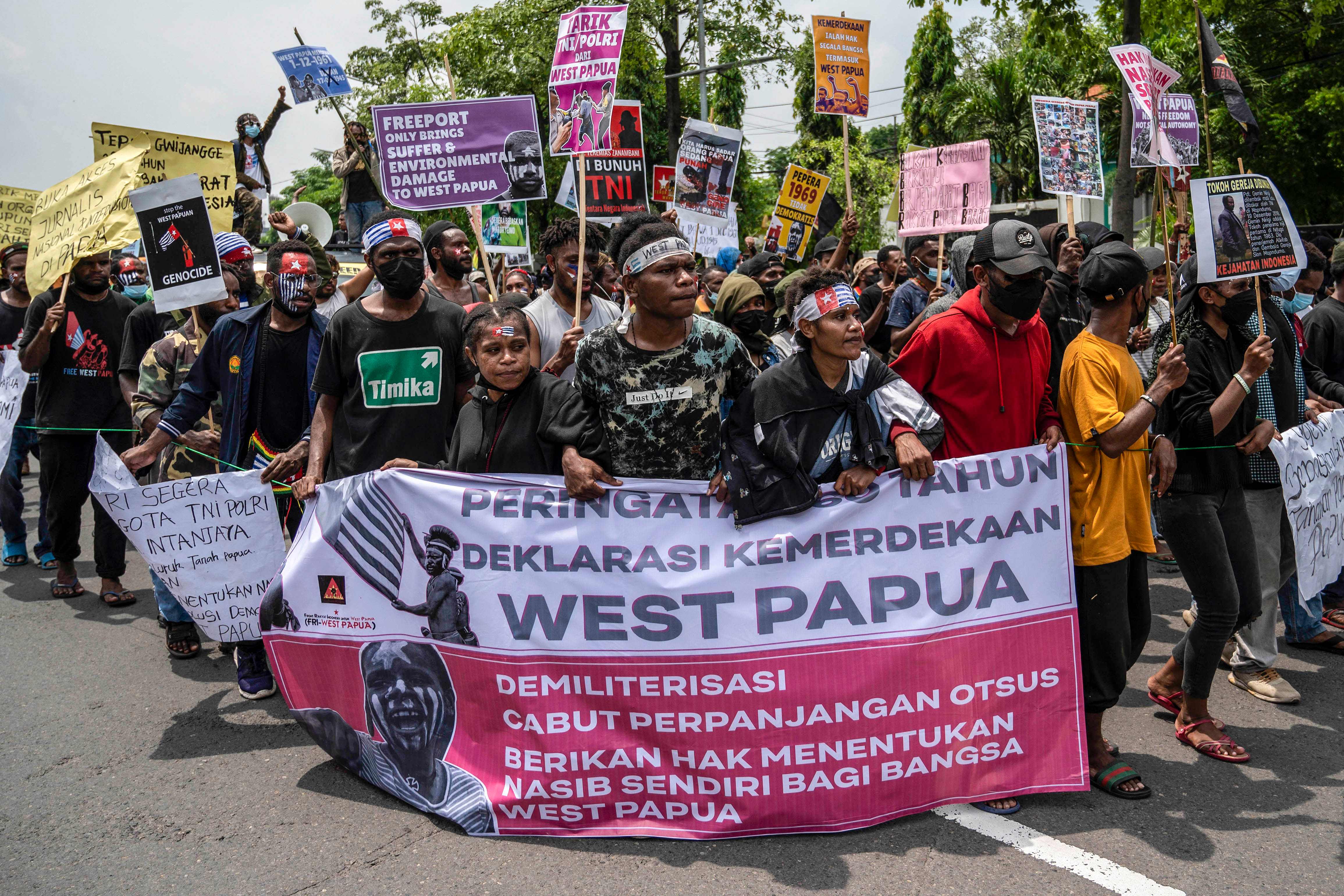 Ilustrasi: Mahasiswa asal Papua melakukan demonstrasi menuntut kemerdekaan wilayahya