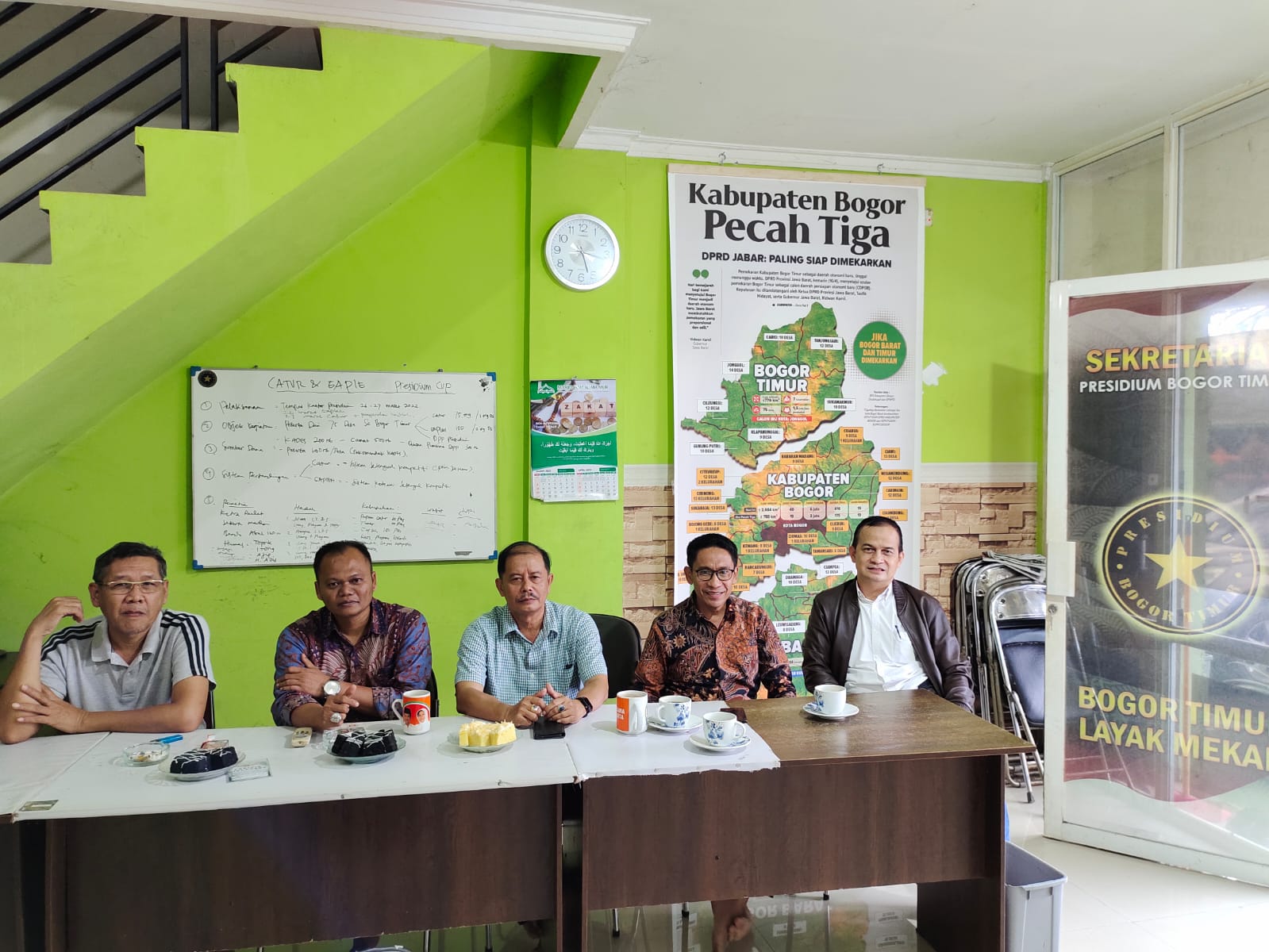 Diskusi realisasi berdirinya Kabupaten Bogor Timur.