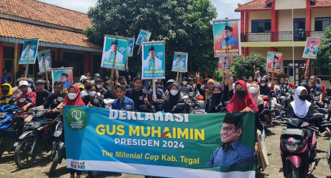 Deklarasi dukungan kepada Muhaimin Iskandar untuk maju sebagai capres di Pemilu 2024 oleh The Milenial Cop di Tegal.