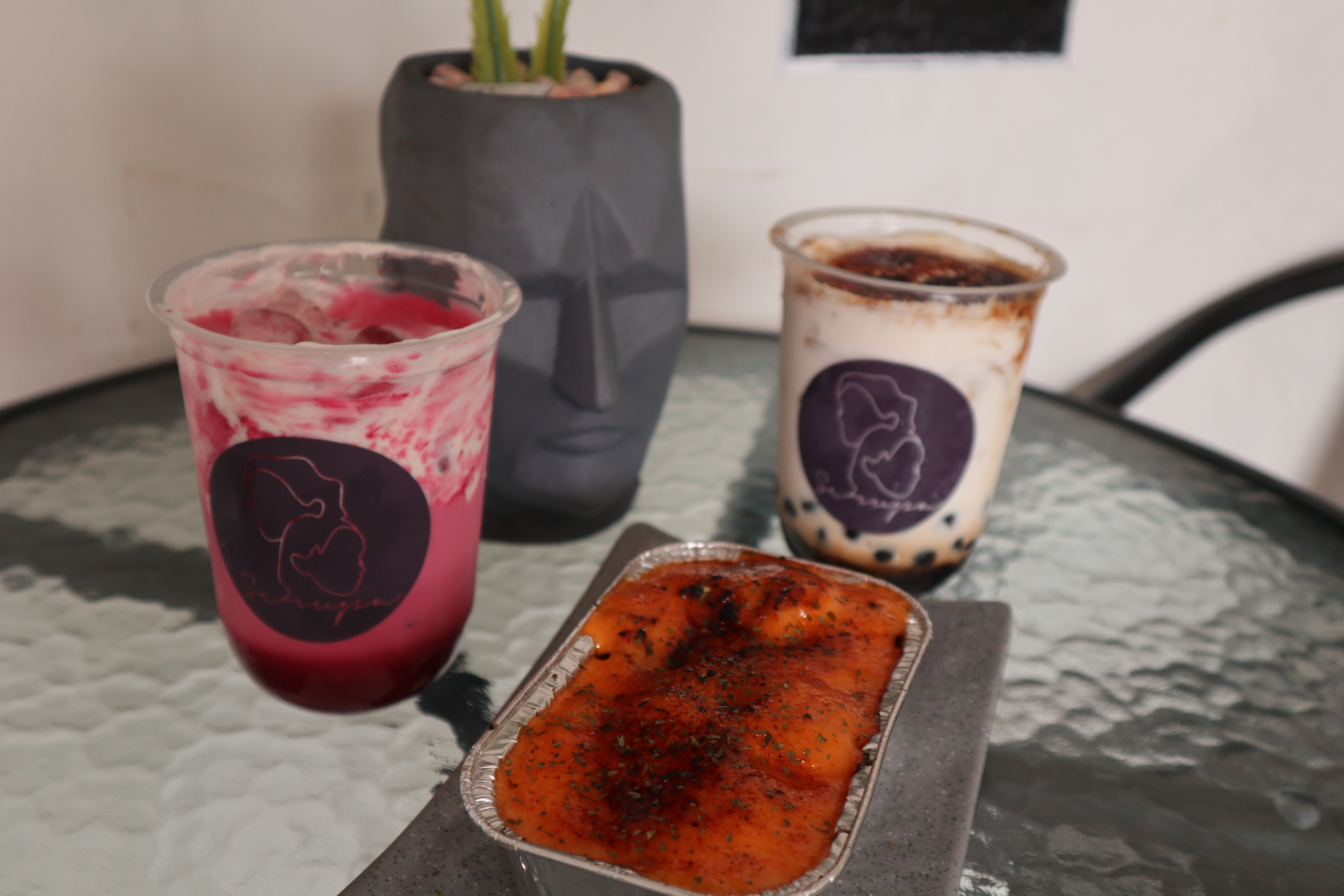 Minuman dengan Boba yang jadi salah satu minuman kekinian saat ini