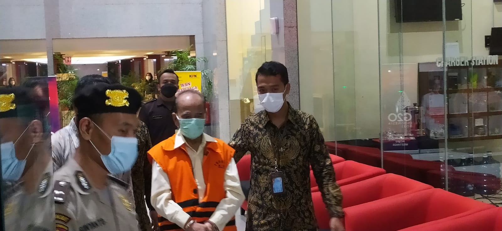 KPK Kembali Menahan Annas Maamun