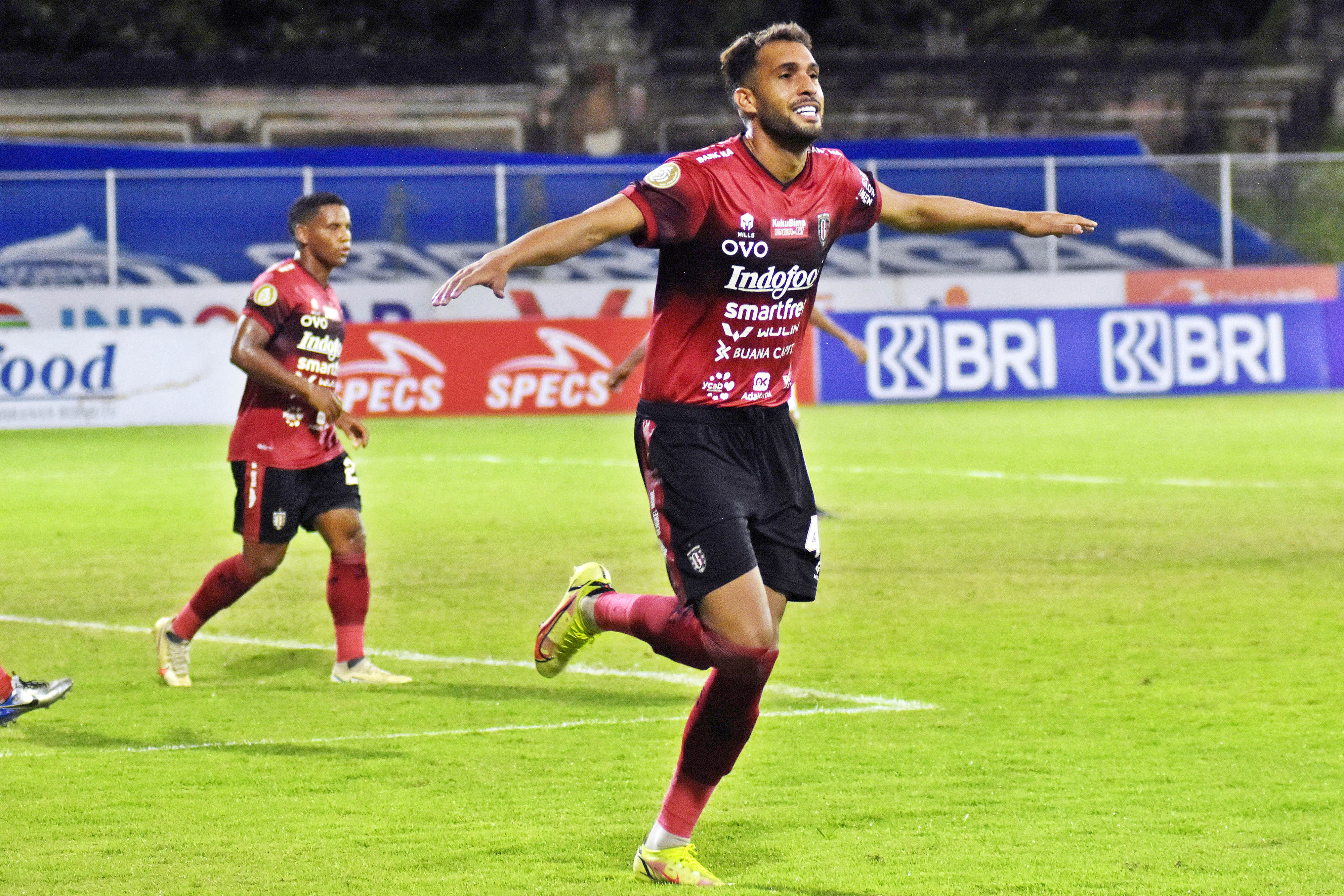 Pemain Bali United saat melakukan selebrasi usai mencetak gol.
