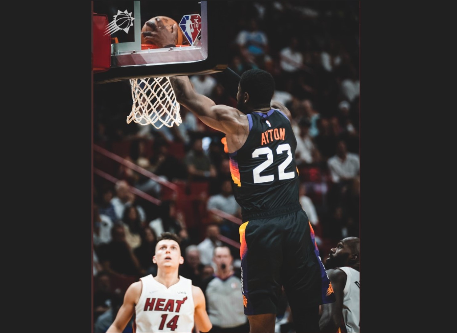 Laga NBA antara Miami Heat dan Phoeniz Suns