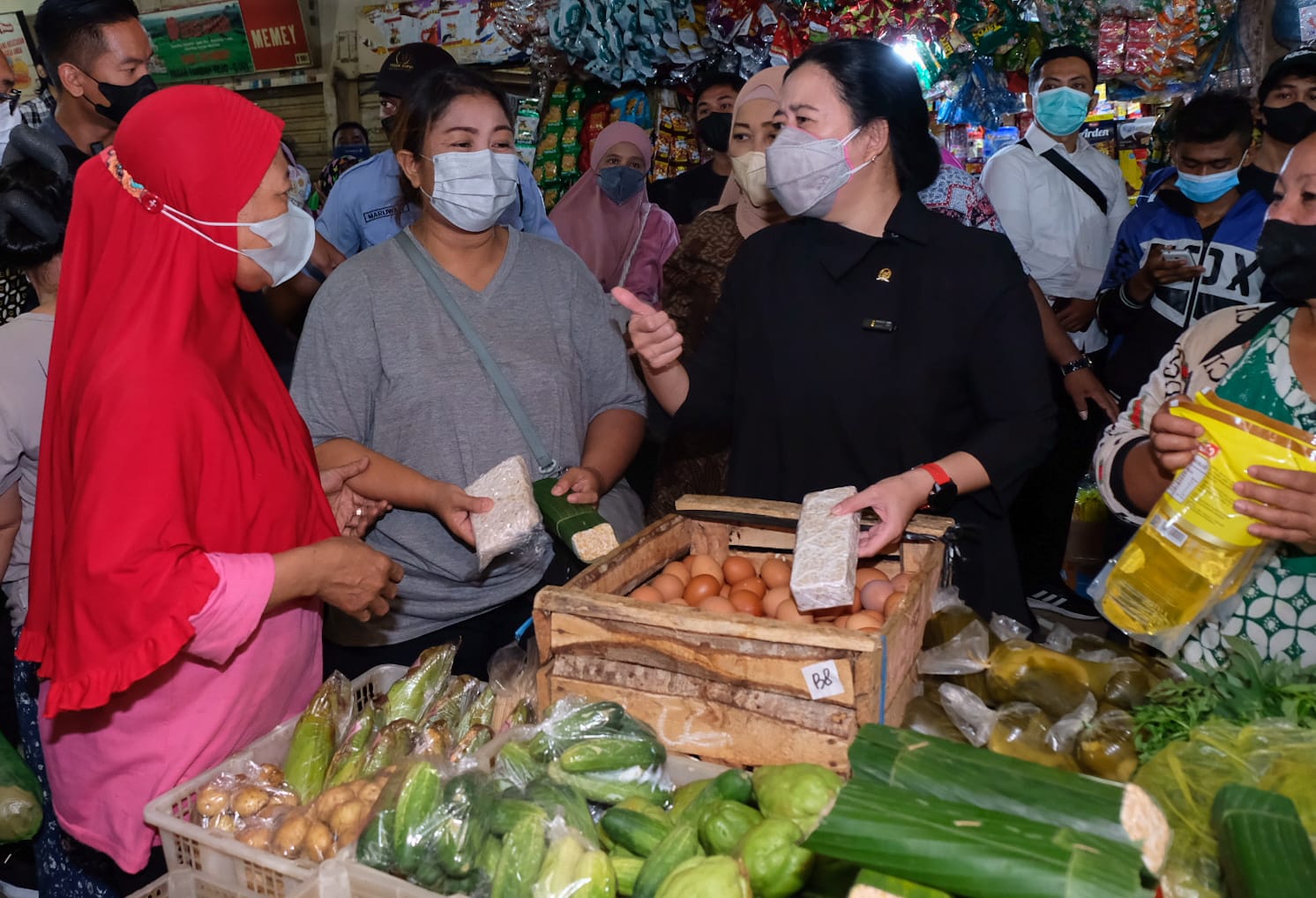 Puan Desak Pemerintah Bereskan Lonjakan Harga Pangan Jelang Puasa
