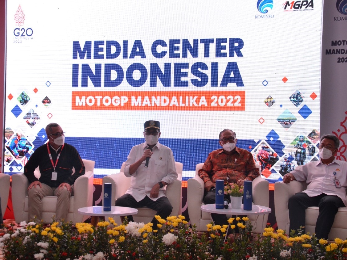 Jumpa pers di Media Center Indonesia (MCI) MotoGP Mandalika 2022 di area Sirkuit Jalan Raya Pertamina Mandalika, Jumat (18/3/2022).