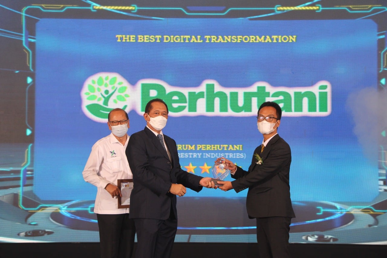 Perhutani Meraih Empat Penghargaan Digitech Award 2022