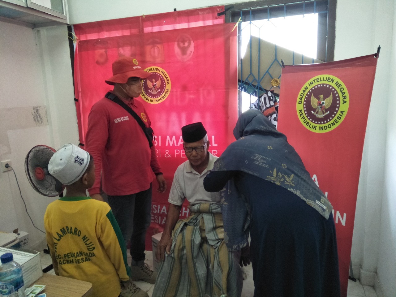 Binda Aceh menggelar vaksinasi massal setiap hari yang tersebar di 20 kabupaten kota, mencegah penyebaran covid, Sabtu (26/3)