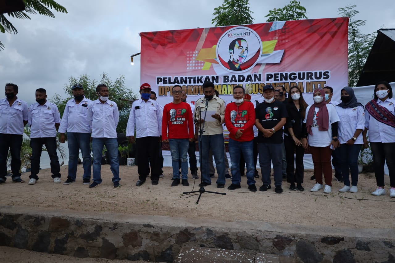 GP Mania, mendeklarasikan Ganjar Pranowo,  untuk maju menjadi capres 2024,  di Pantai Kelapa 6, Kelurahan Weri Larantuka, Flores Timur NTT