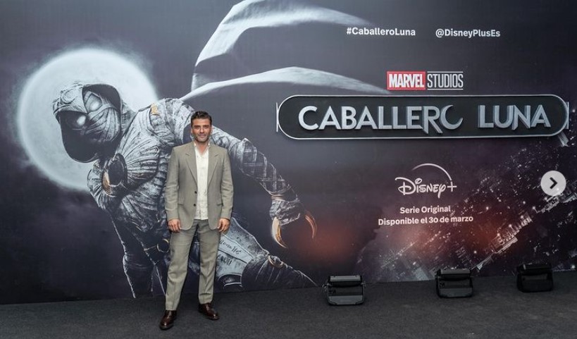 Aktor Oscar Isaac menghadiri spesial screening Moon Knight di Madrid, Spanyol.