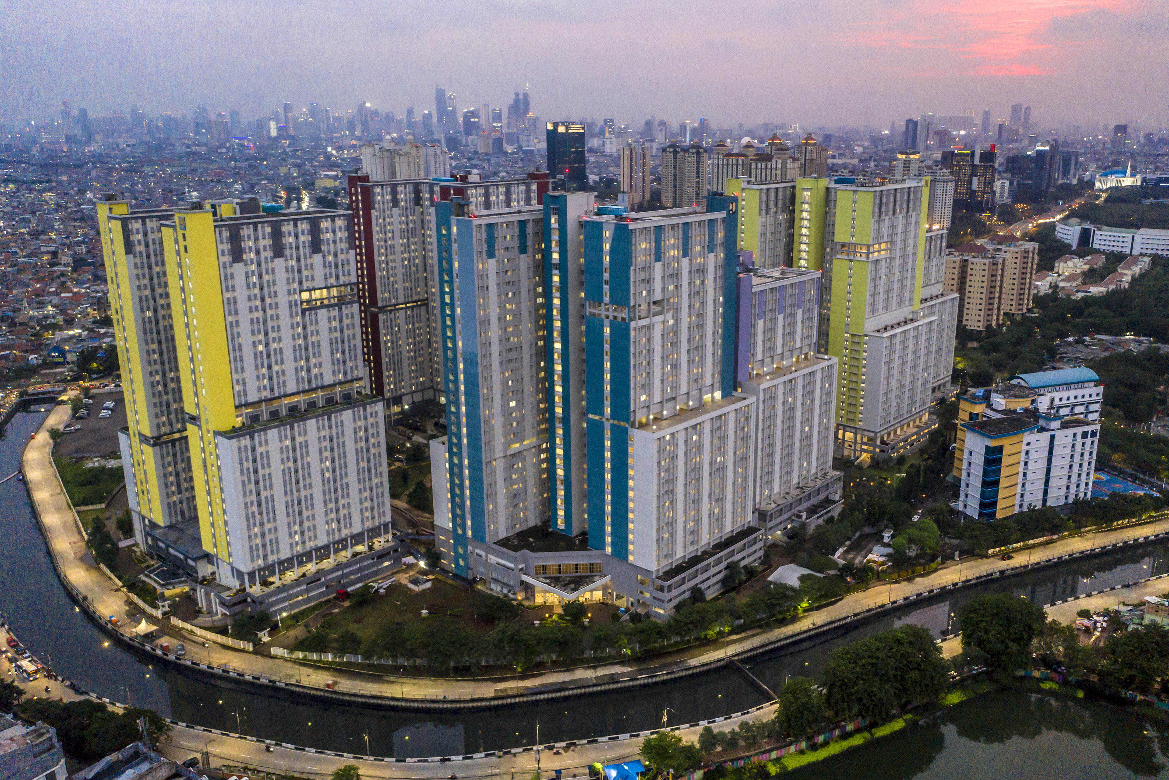 Rumah Sakit Darurat COVID-19 (RSDC) Wisma Atlet di Kemayoran, Jakarta.
