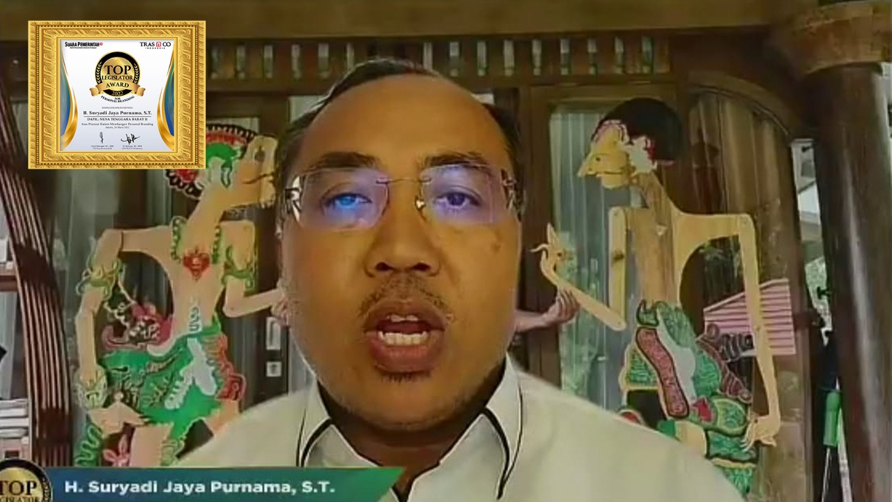 Anggota Komisi V DPR RI Suryadi Jaya Purnama berhasil meraih penghargaan TOP Legislator Award 2022 For Personal Branding.