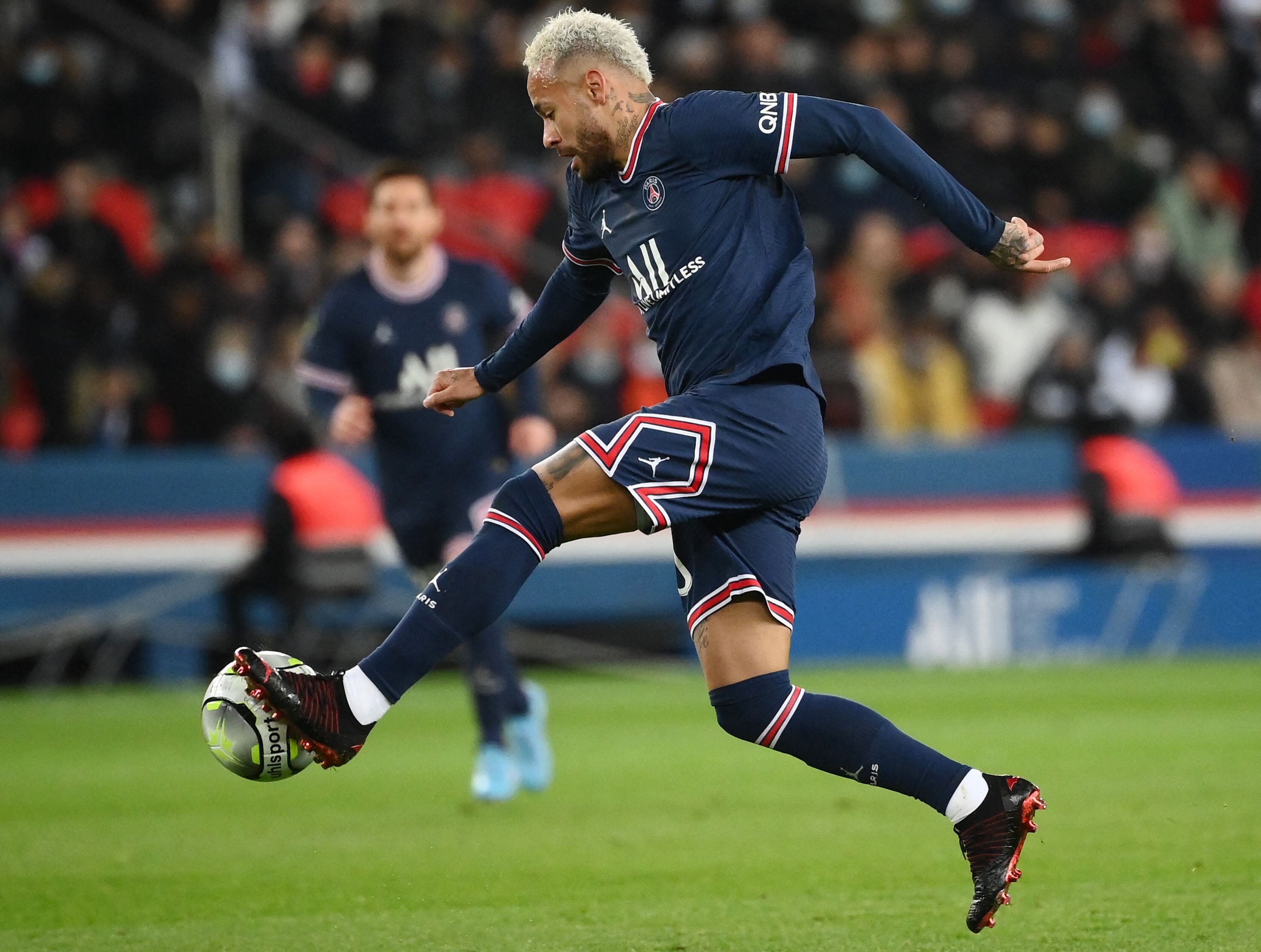 Penyerang PSG Neymar