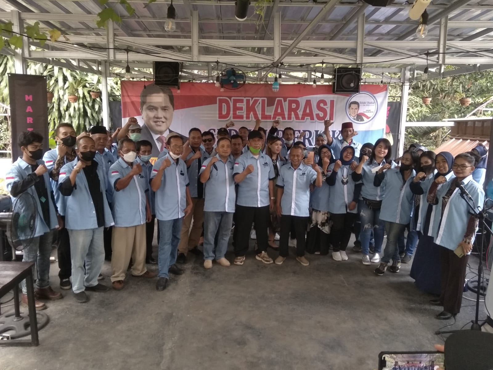 Sedulur Erick menggelar deklarasi di Restoran Marthom Corner, Serpong, Tangerang Selatan, Minggu (27/3).