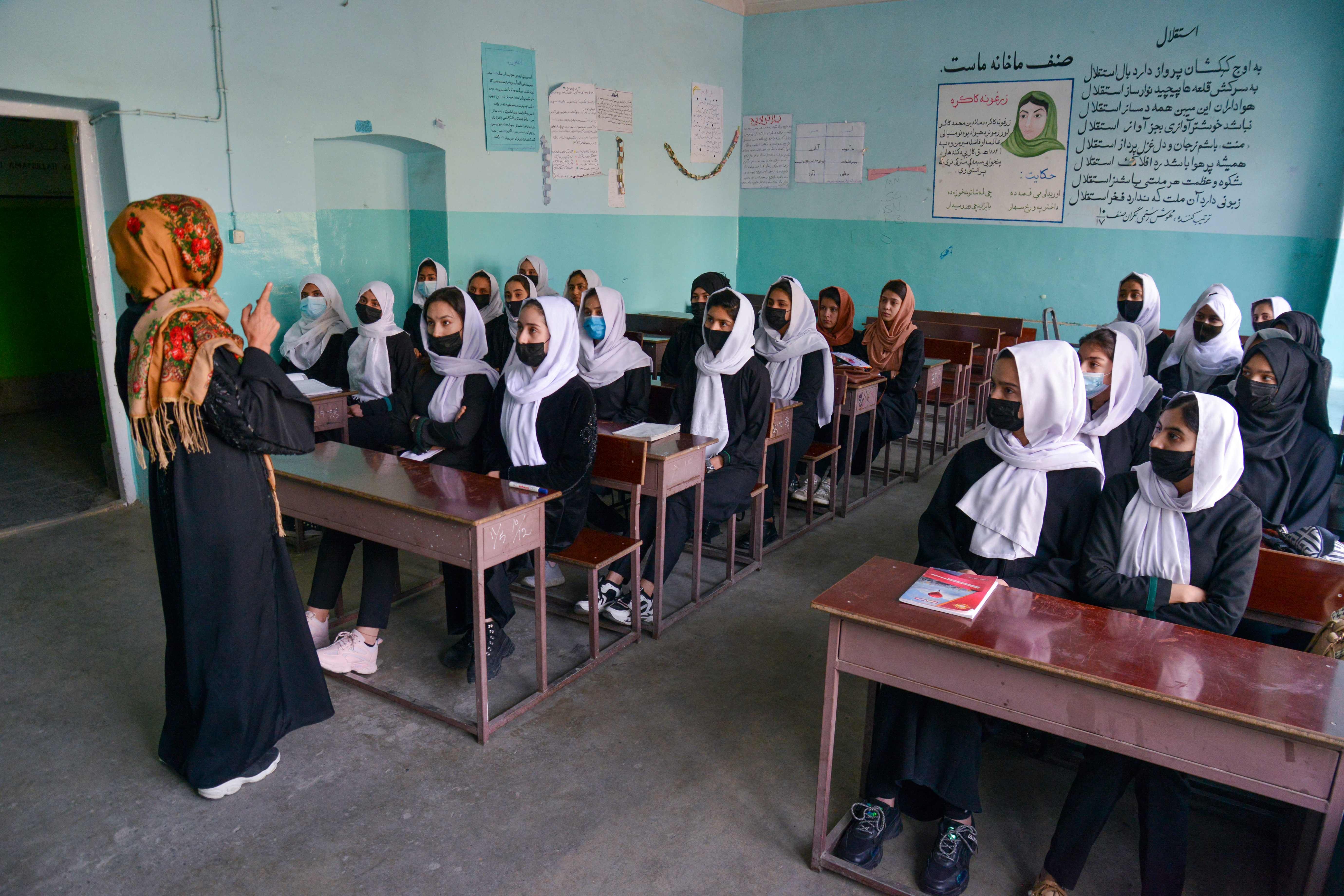 Suasana sekolah yang menaungi murid perempuan di Kabul, Afghanistan.