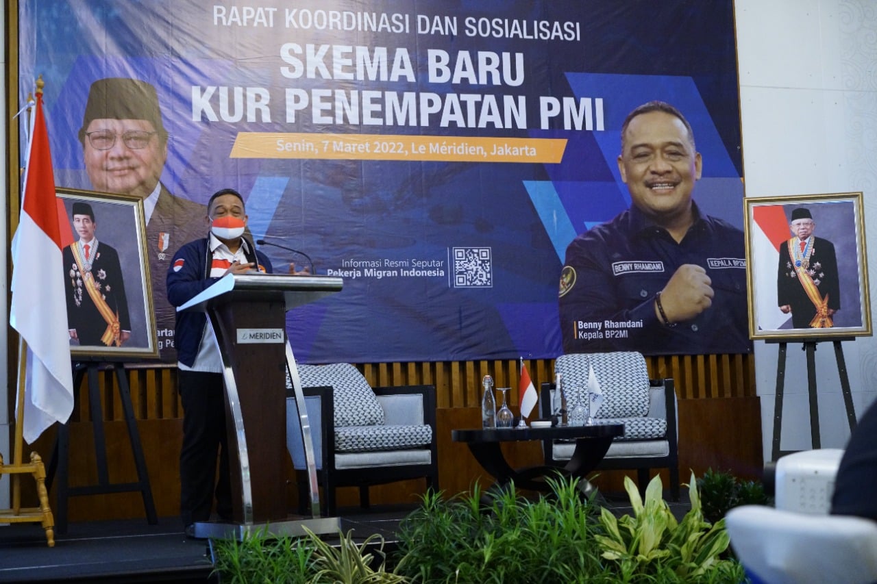 Kepala BP2MI Benny Rhamdani dalam peluncuran penempatan KUR bagi Pekerja Migran Indonesia