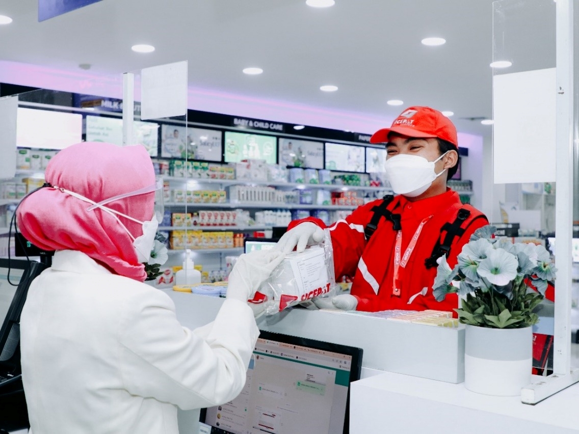 Sicepat Ekspres mendistribusikan 221.748 paket obat gratis telemedisin sepanjang Januari dan Februari 2022. 