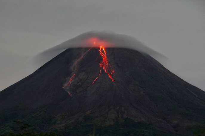 Aktivitas Gunung Merapi Masih Tinggi, Masyarakat Diminta Waspada