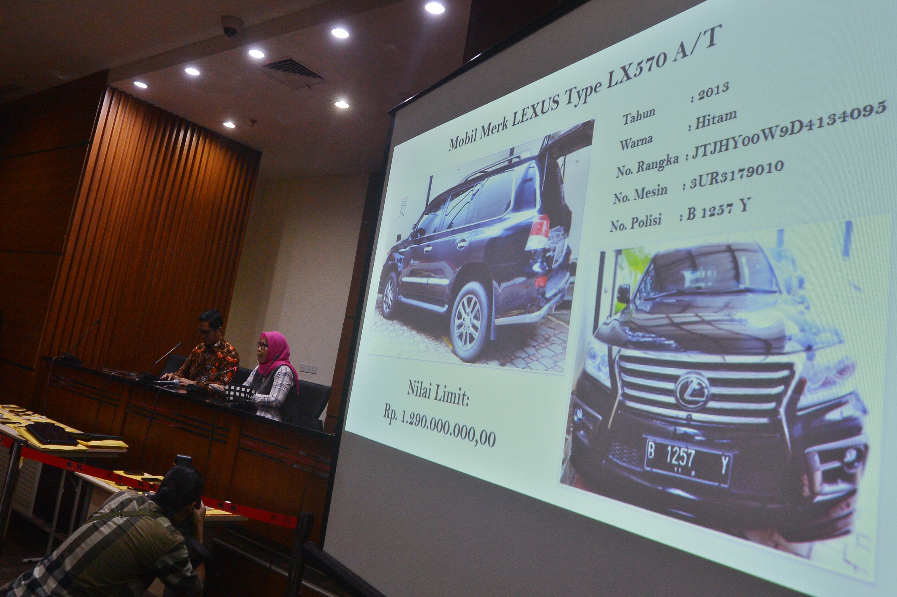 KPK melelang aset yang dirampas dari para koruptor