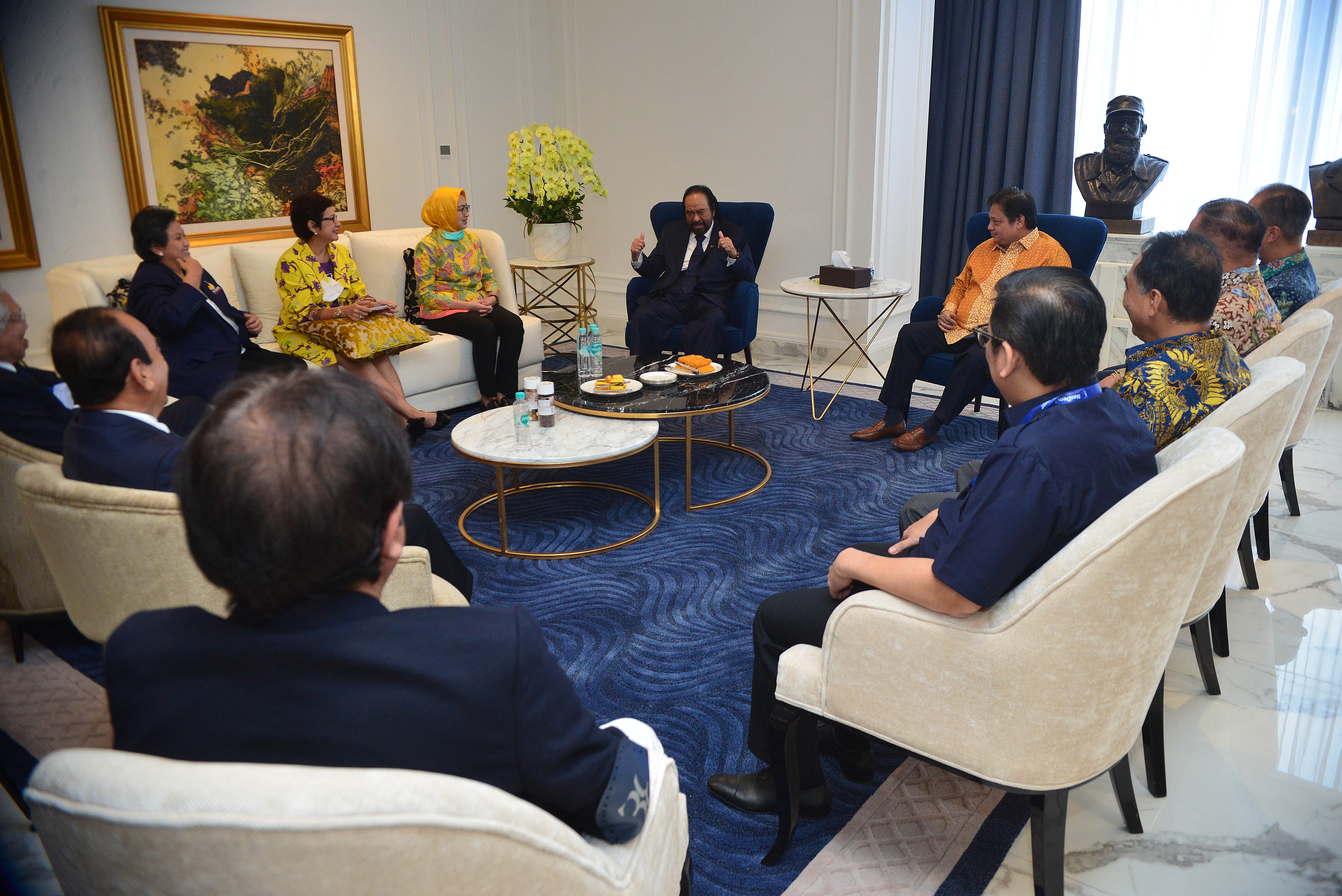 Pertemuan NasDem-Golkar, Sinyal Kuat Duetkan Sahroni-Airin di Pilkada DKI ? 