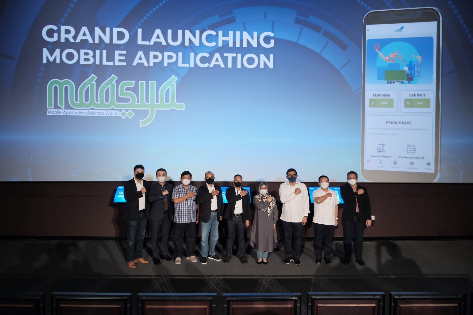 Acara grand launching Mobile Application Askrindo Syariah yang diberi nama MAASYA di Jakarta, Selasa (29/3).