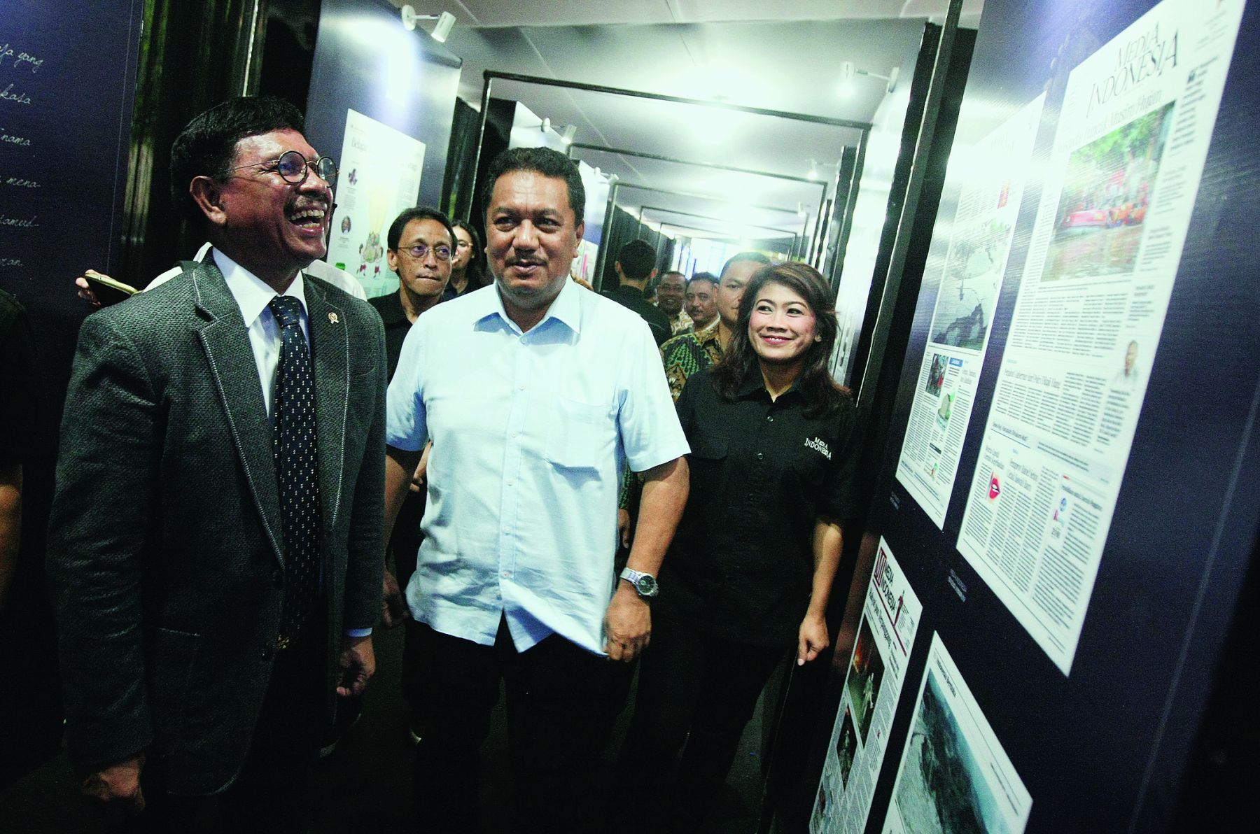 Direktur Pemberitaan Media Indonesia, Gaudensius Suhardi (tengah). 