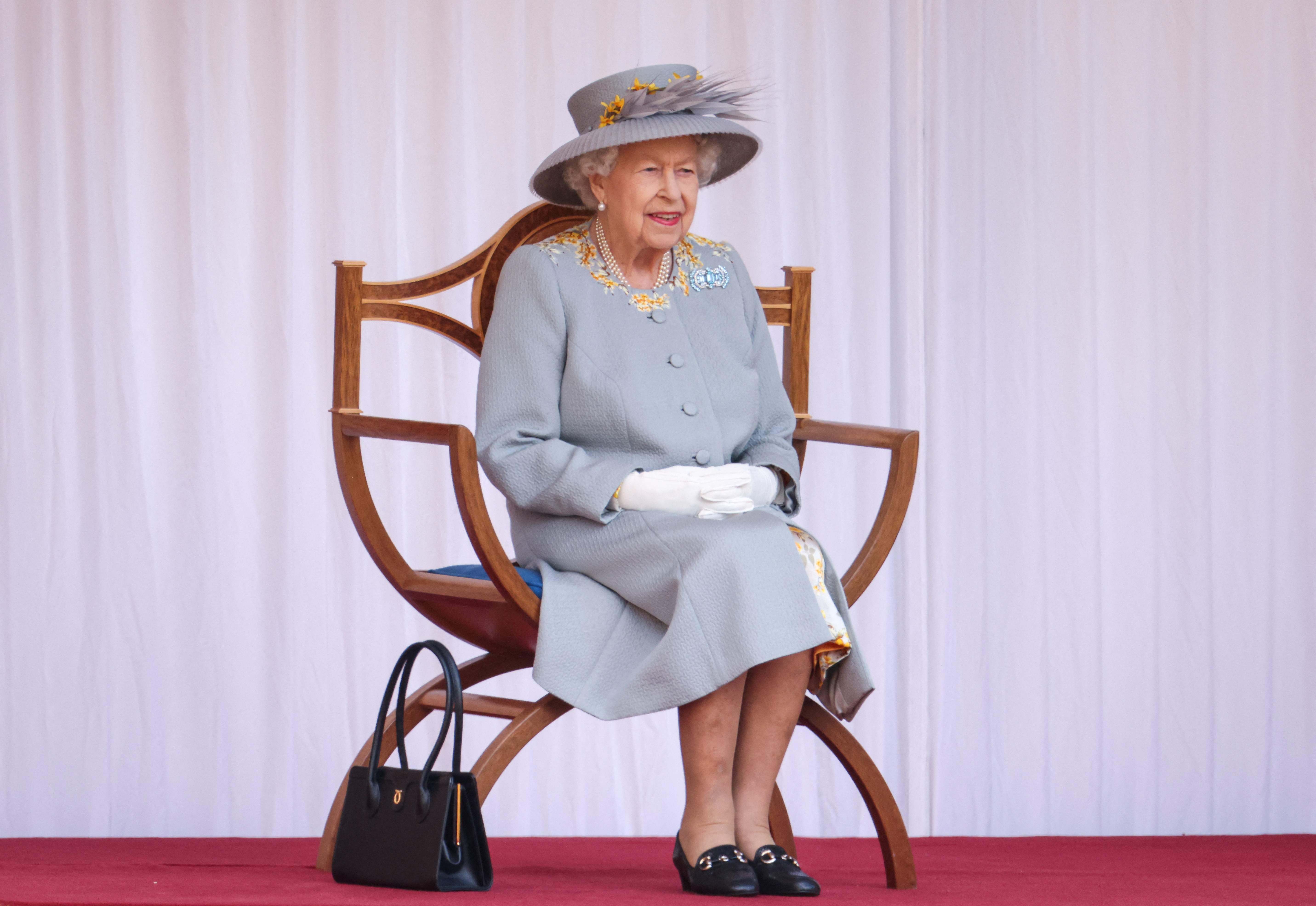 Ratu Elizabeth II