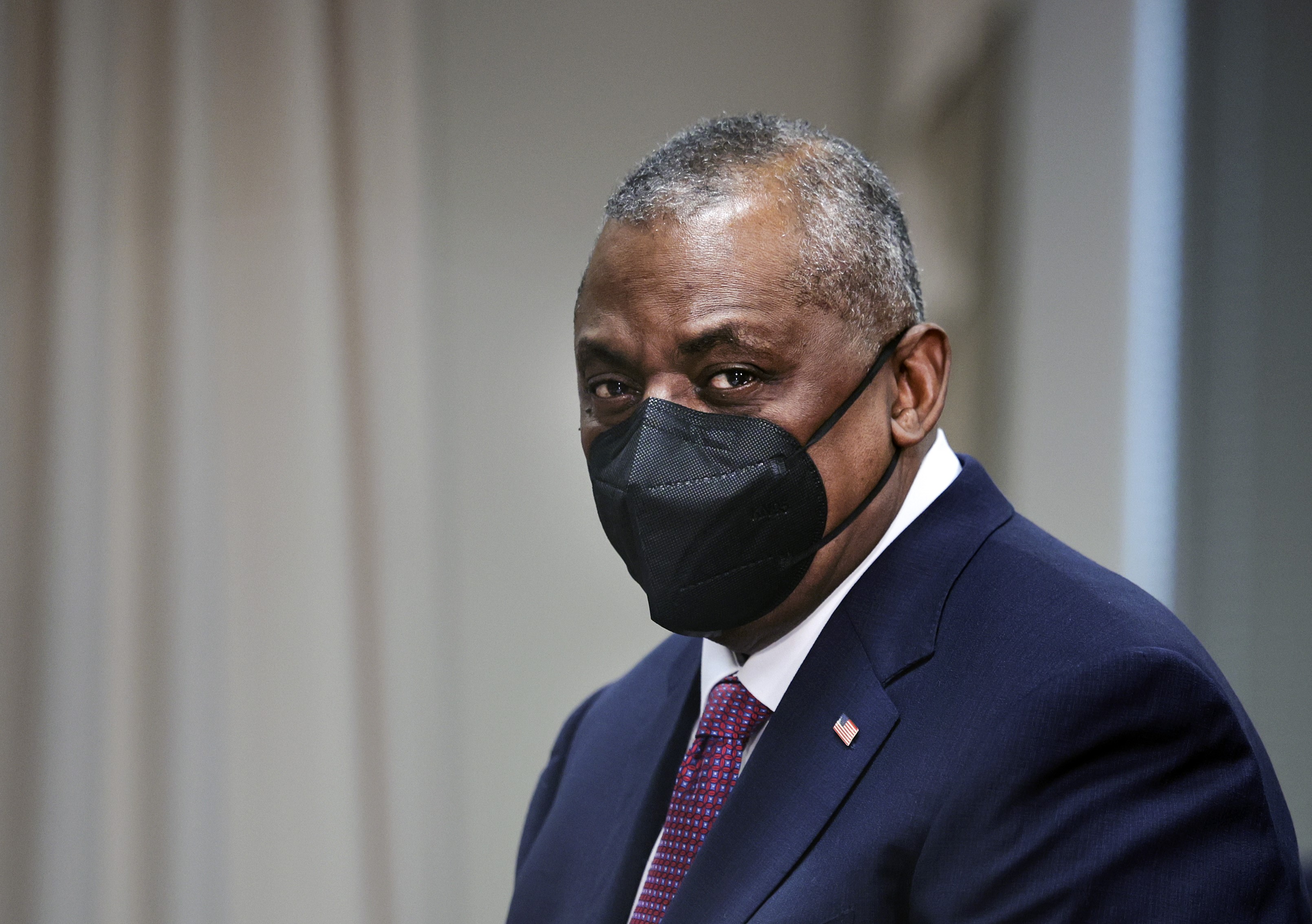 Menteri Pertahanan AS, Lloyd Austin, masuk jajaran yang terkena sanksi dilarang masuk ke negara Rusia. 