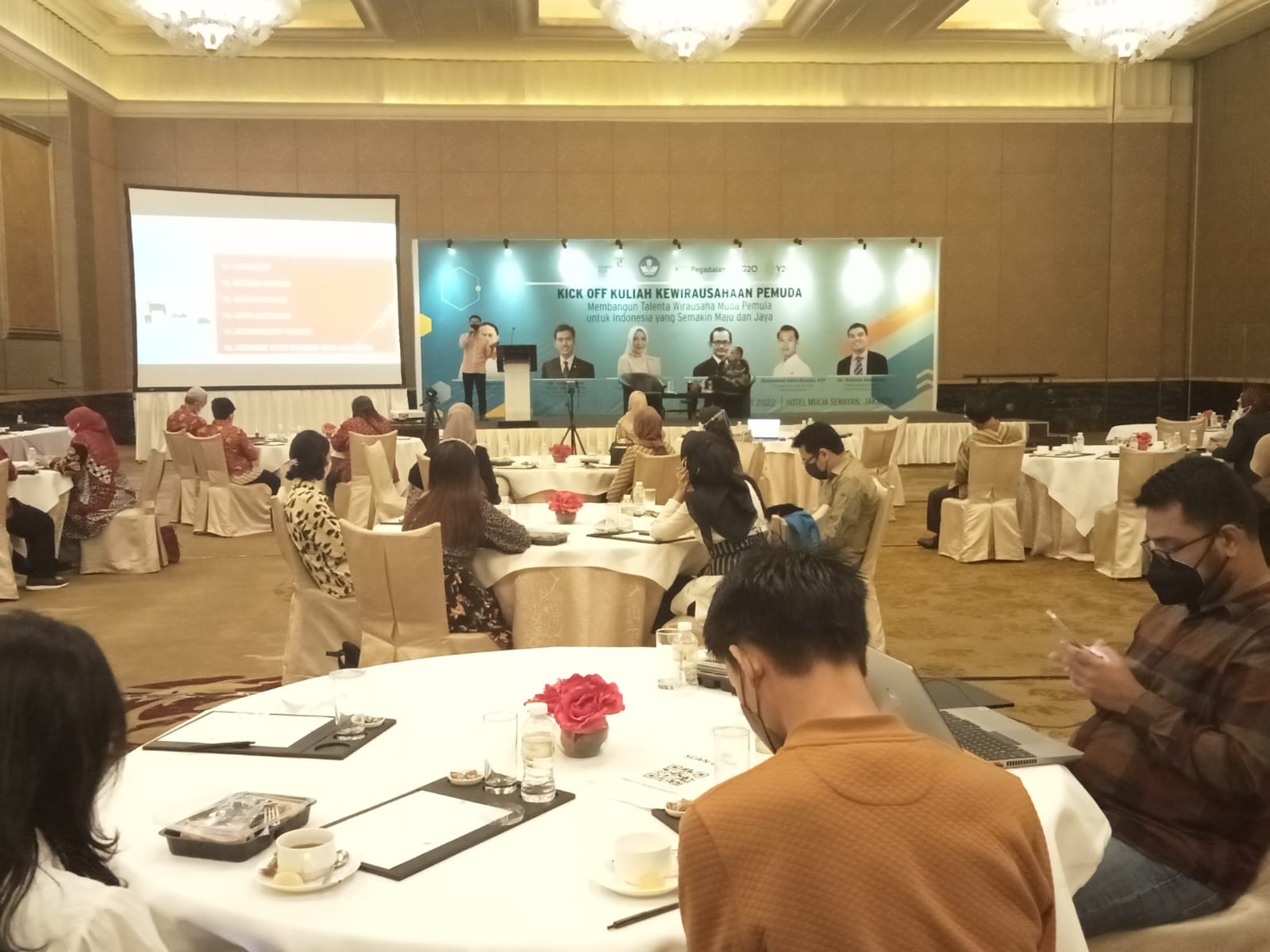 Pelatihan wirausaha pemula oleh Kemenpora