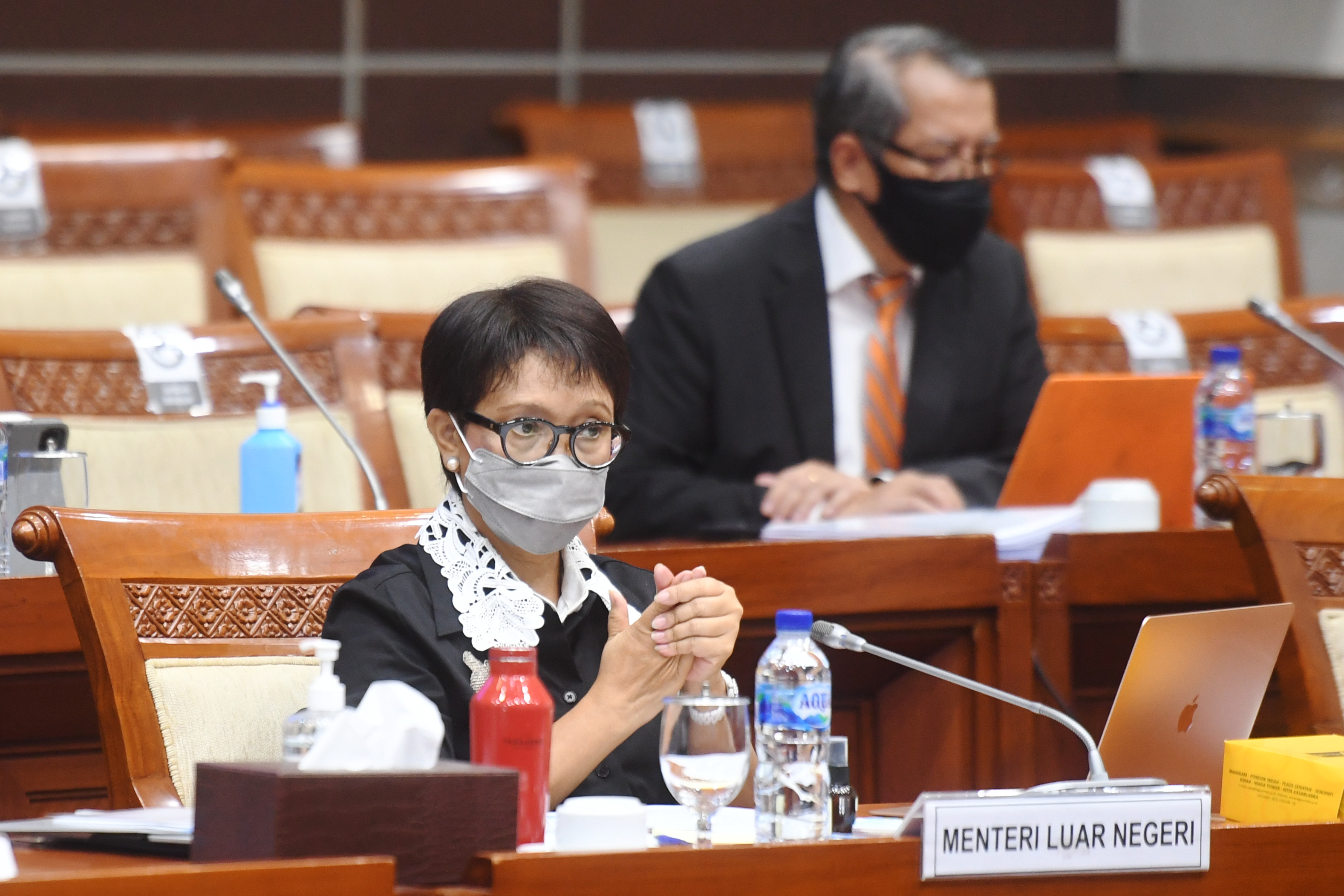 Menteri Luar Negeri RI Retno Marsudi saat mengikuti rapat kerja dengan Komisi I DPR RI.