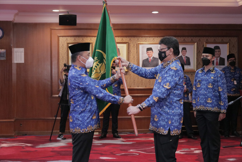 Menpan-RB Tjahjo Kumolo melantik Ketuya DPKN Zudan Arif Fakhrullah