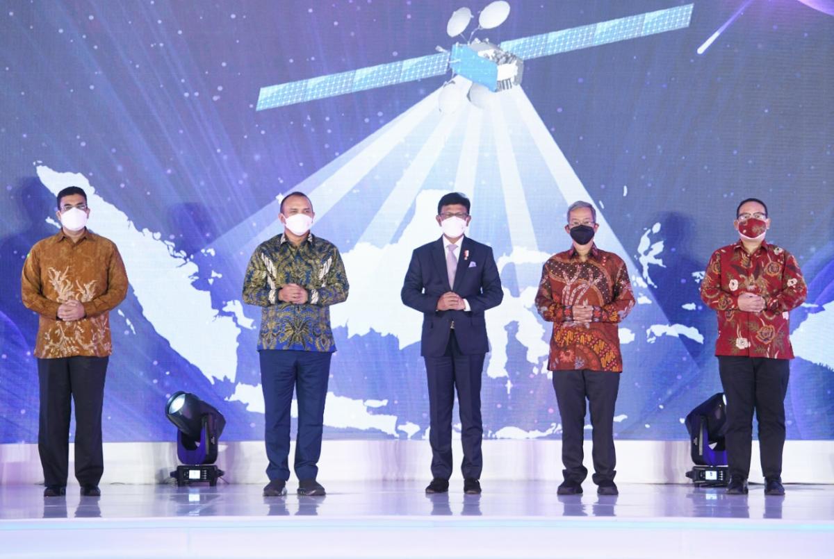 Penandatangan kerja sama BAKTI Kominfo dengan sejumlah operator satelit untuk akses internet
