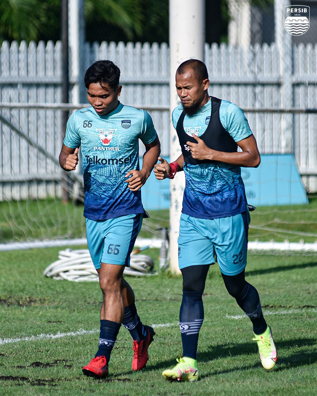 Skuad Persib tengah berlatih