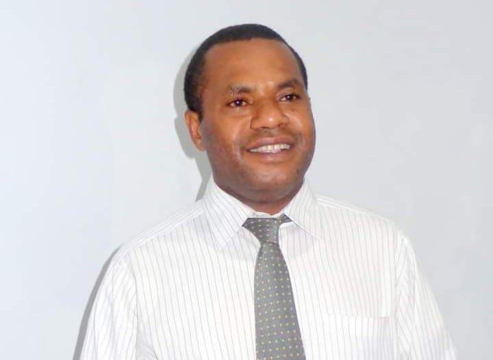 Tokoh Pemuda Tabi, John Robert Manggo