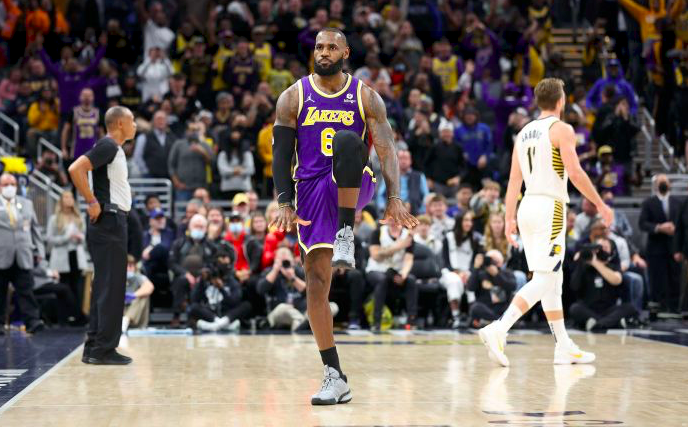 LeBron James Dinobatkan Sebagai Aktor Terburuk di Golden Raspberry Edisi Ke-42