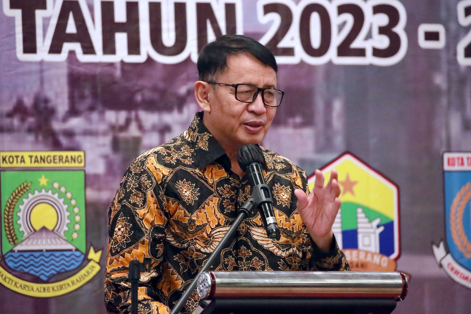Masa bakti Gubernur Banten Wahidin Halim dan Wagub Andika Hazrumy berakhir pada 12 Mei 2022.