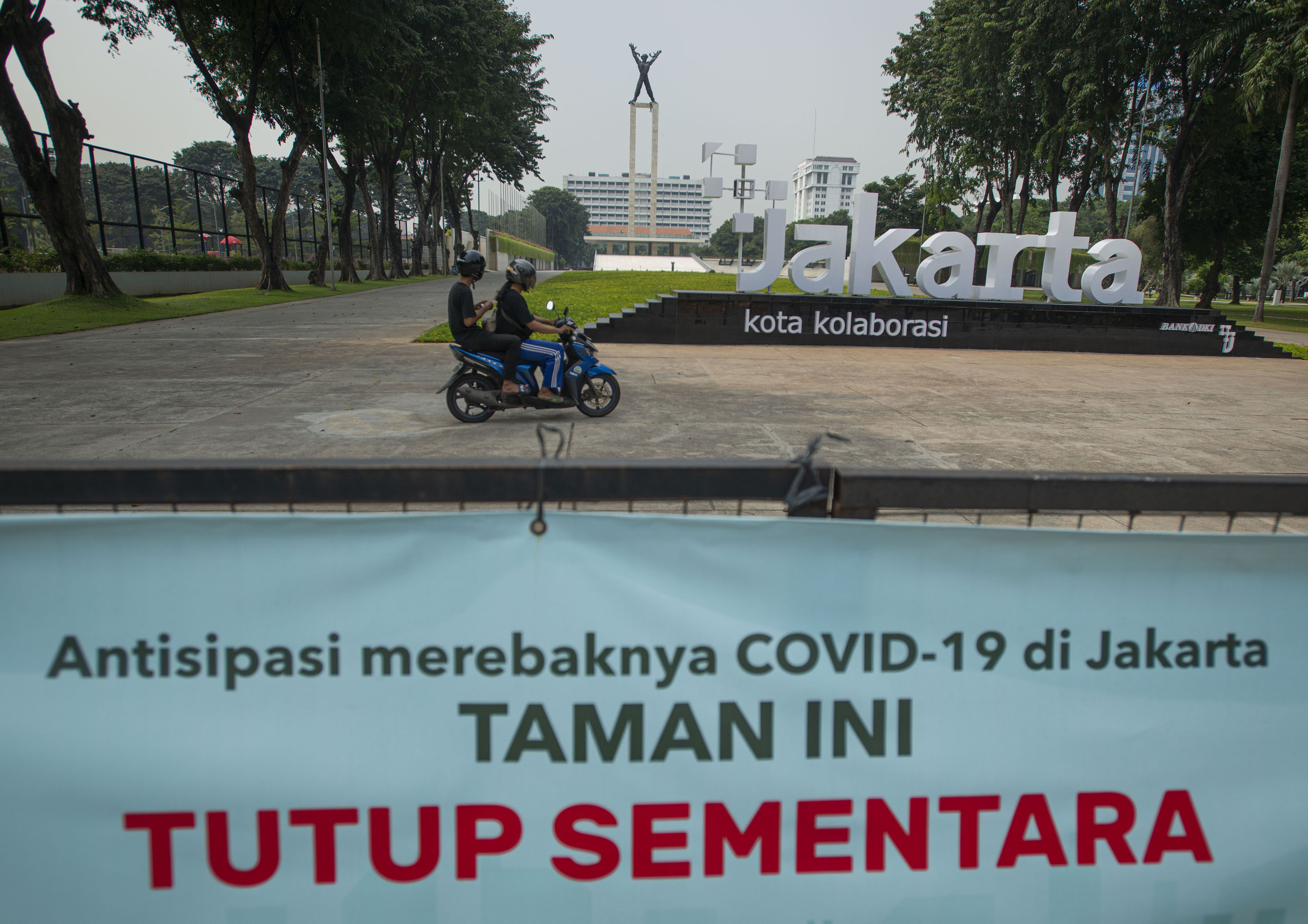 Pemerintah memperpanjang masa PPKM hingga 4 Maret 2022, status PPKM level 3 dan 4 bertambah.