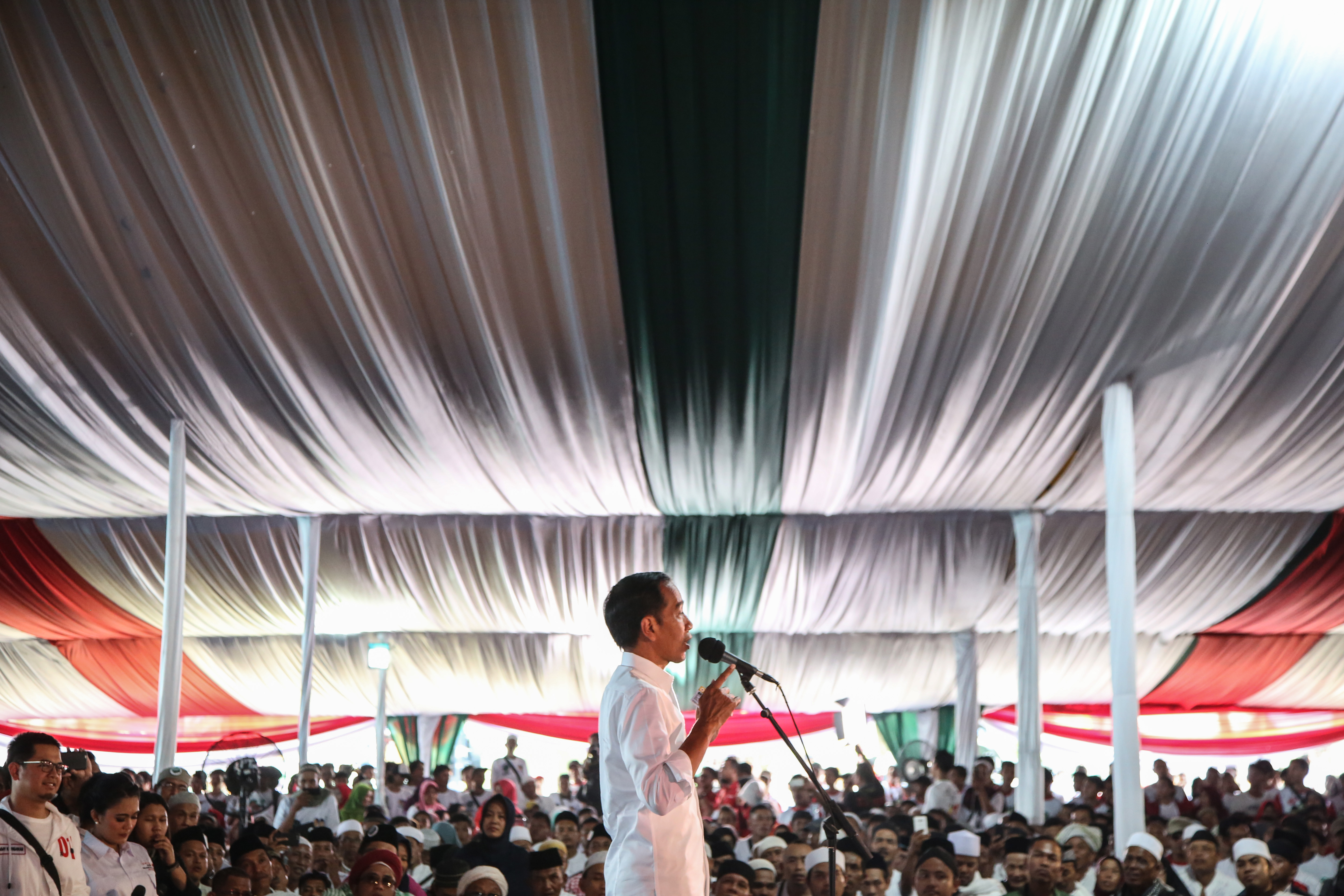 Joko Widodo saat melakukan kampanye dalam Pilpres 2019.