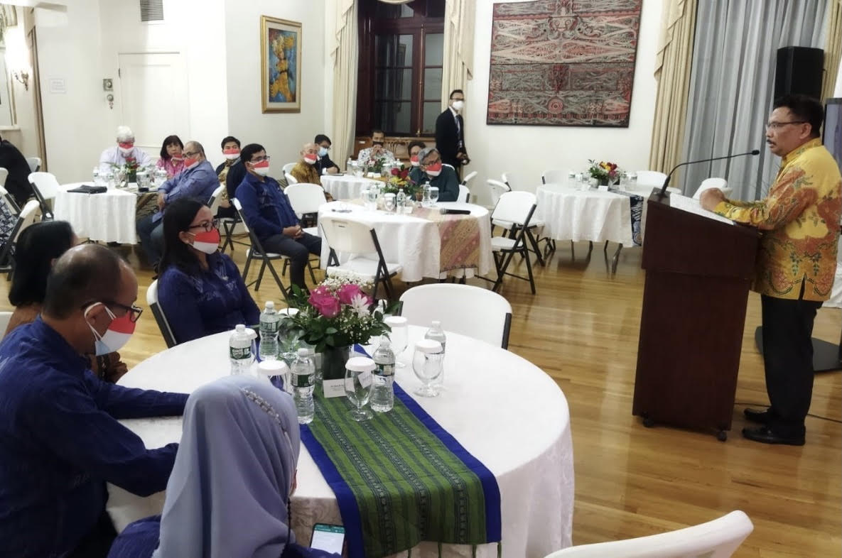 Deputi Penempatan dan Pelindungan Kawasan Amerika dan Pasifik BP2MI Lasro Simbolon menemui diaspora Indonesia di AS