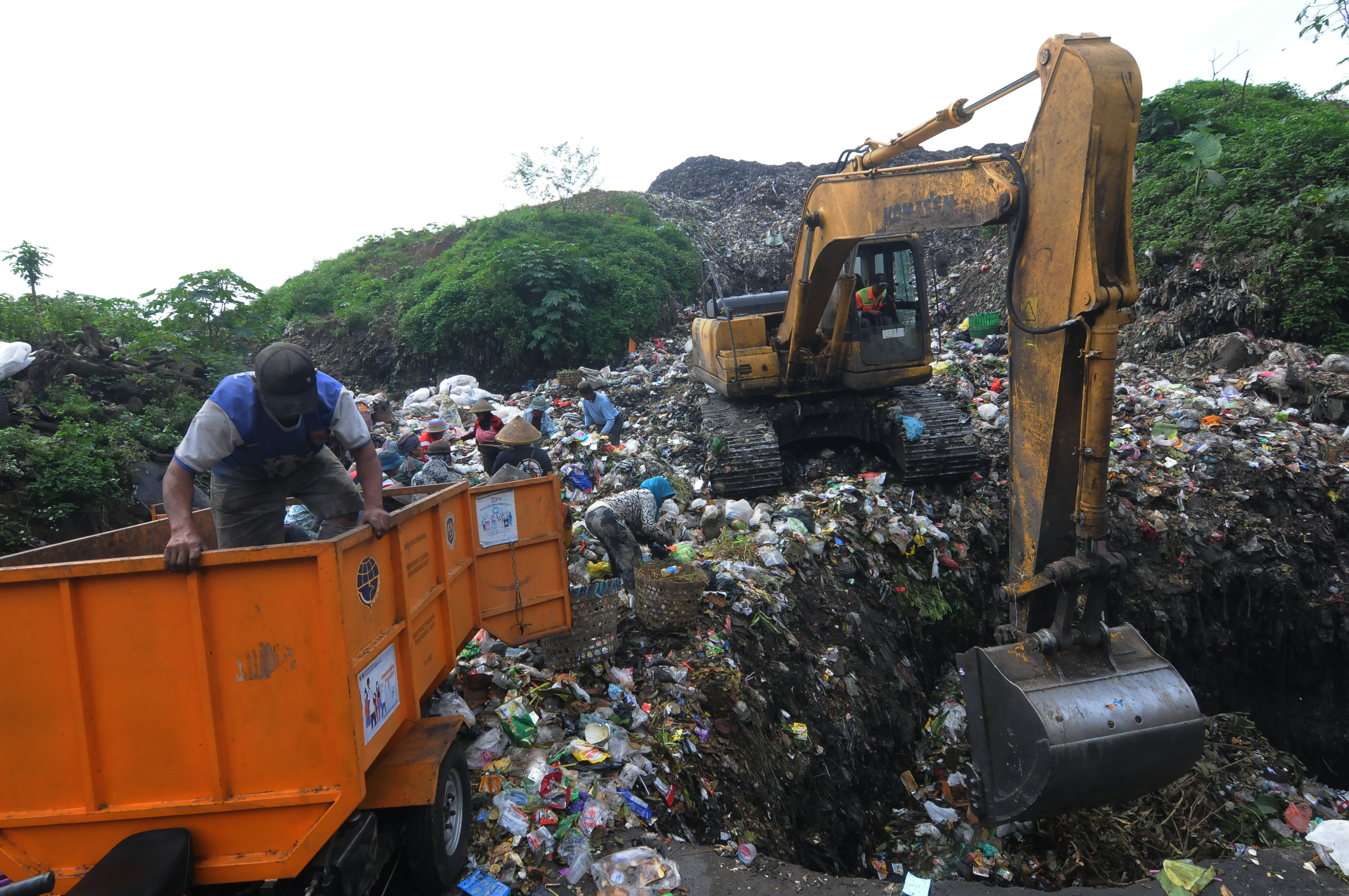 tumpukan sampah di TPA Ngronggo, Salatiga, Jawa Tengah