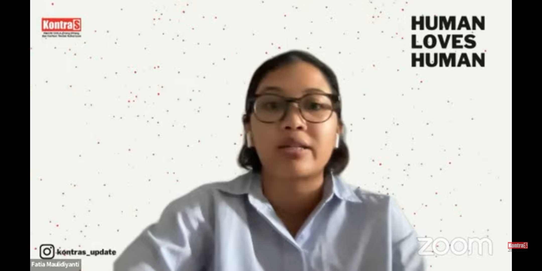 Tim kuasa hukum Fatia Maulidiyanti dan Haris Azhar memberikan keterangani Jakarta, Sabtu (19/3/2022).