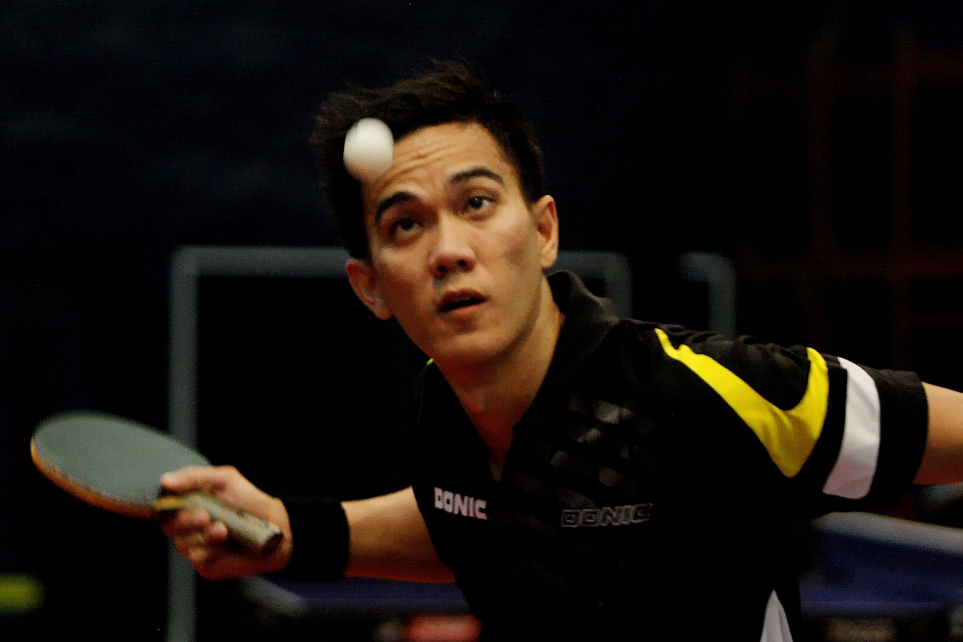 Petenis meja nasional, Yon Mardiono, saat berlatih di Jakarta.