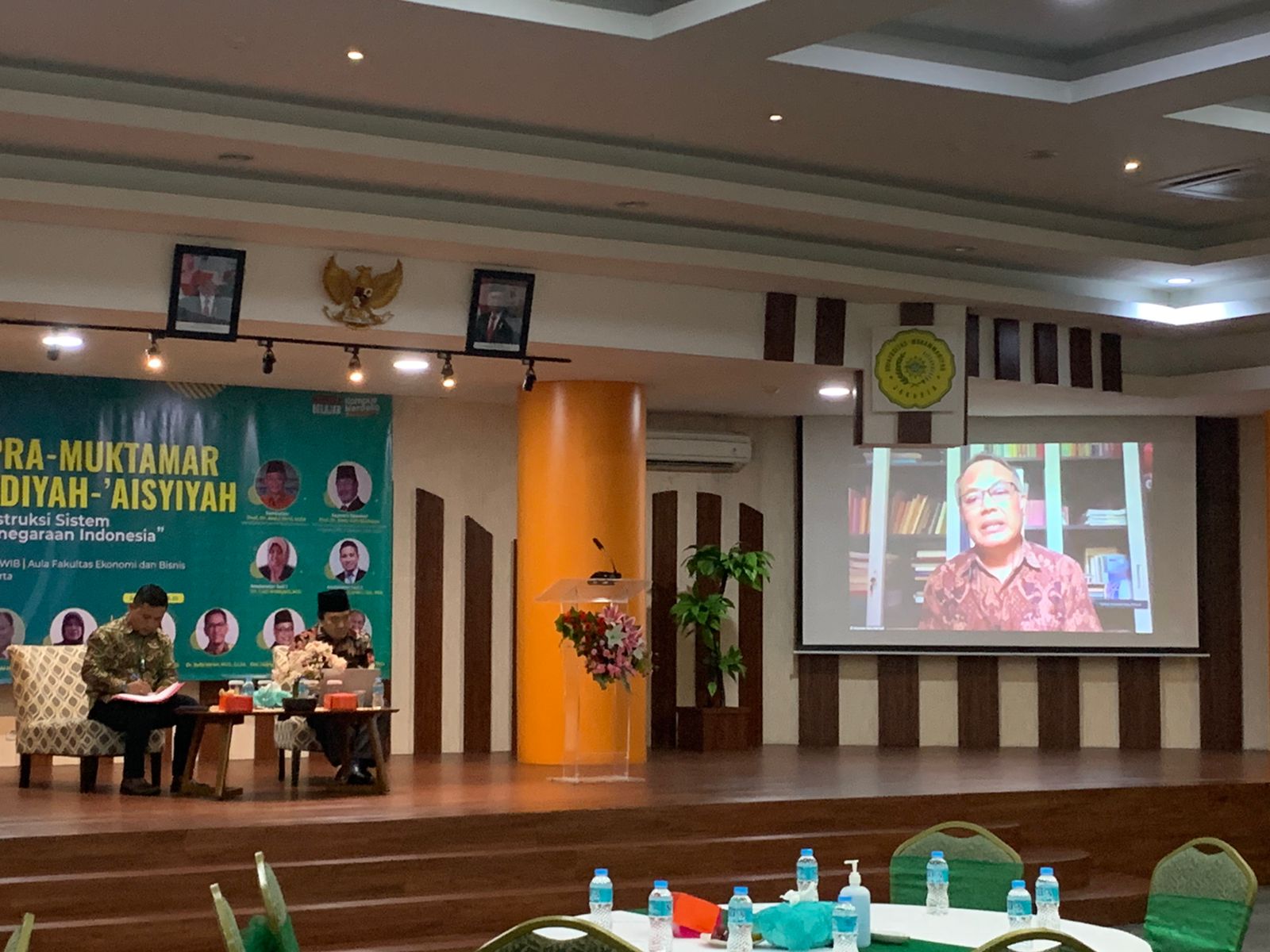 SEMINAR 'Rekonstruksi Sistem Ketatanegaraan' yang digelar UMJ.