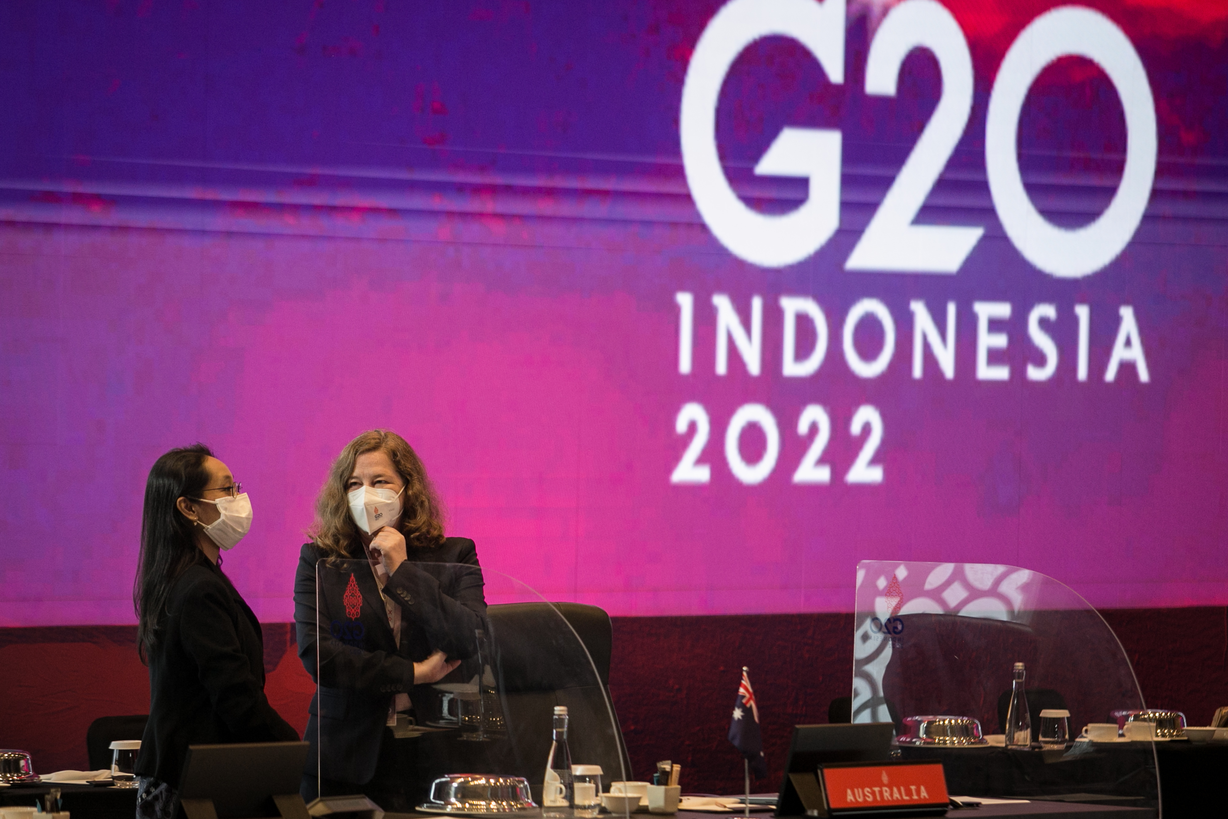 Peserta delegasi negara G20 mengikuti rapat pertemuan 