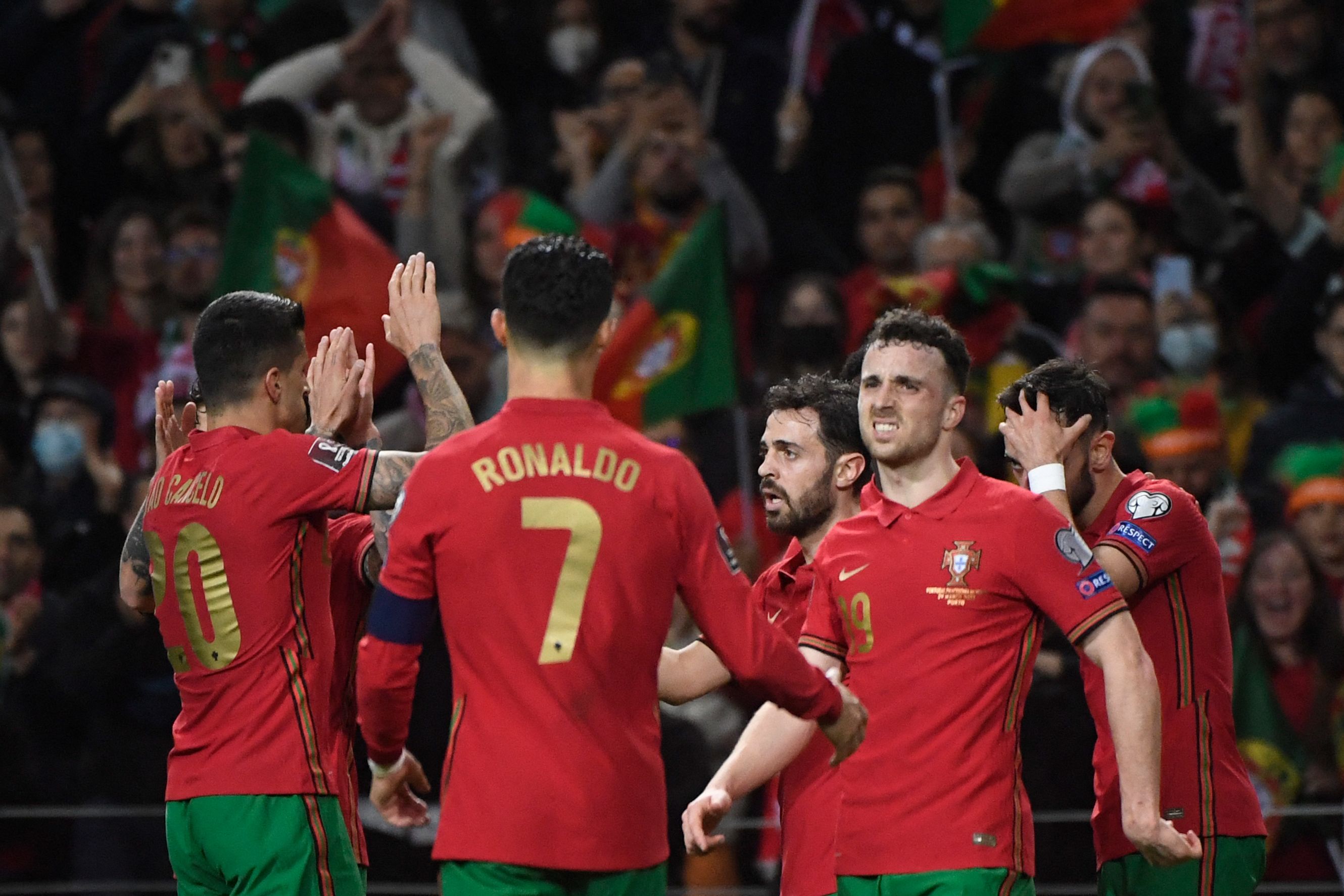 Portugal merayakan kemenangan atas Makedonia Utara dan memastikan diri ke Piala Dunia 2022