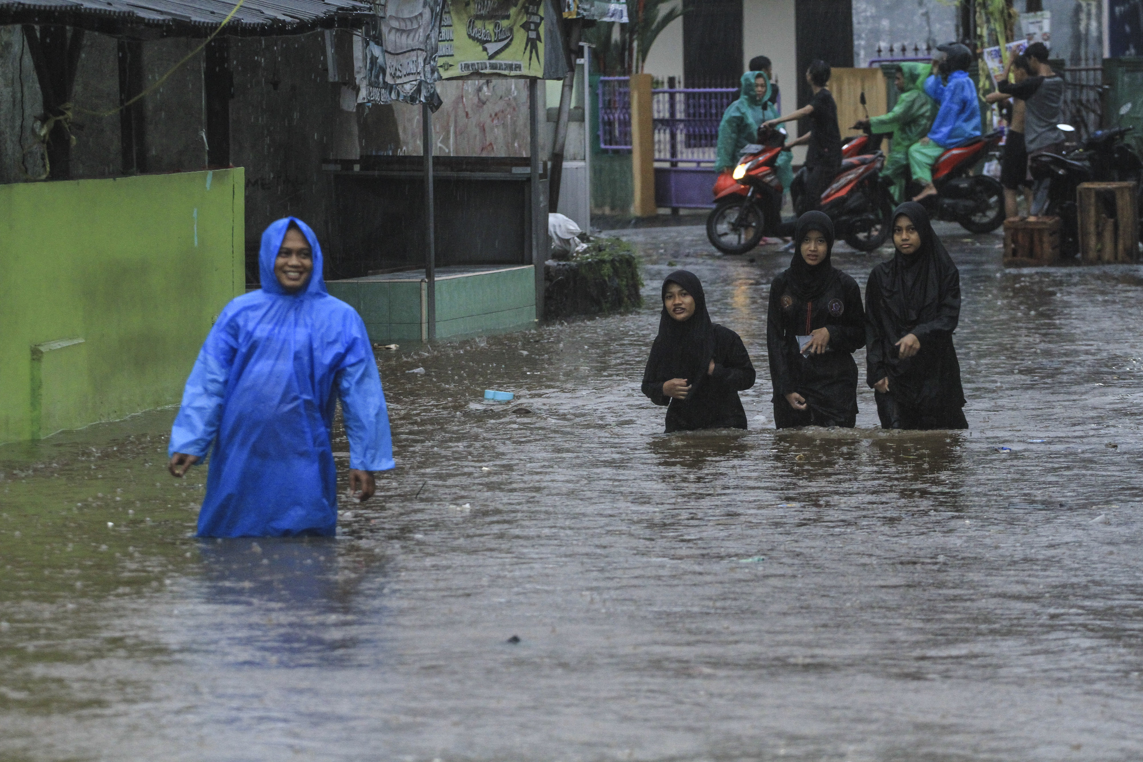 Ilustrasi banjir yang melanda wilayah Citayam, Depok, Jawa Barat.